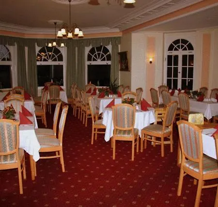 Hotel Altes Gutshaus-federow 3*