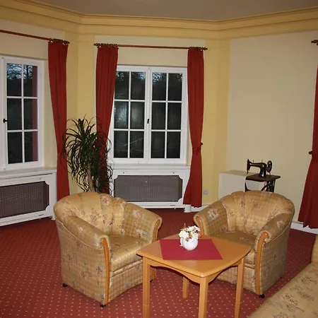 Altes Gutshaus-federow Hotel 3*